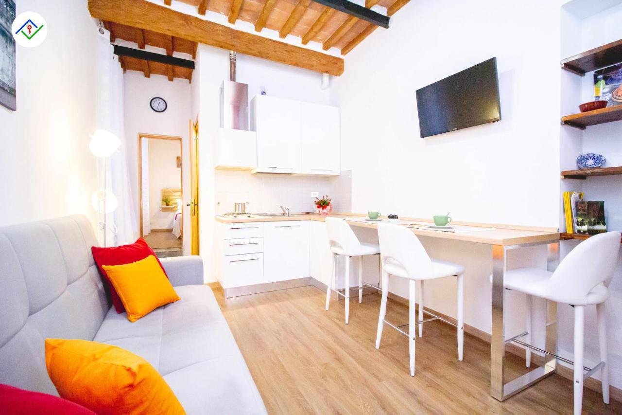 Pisa Tower Apartment Luaran gambar